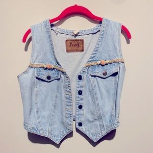 Jean Vest